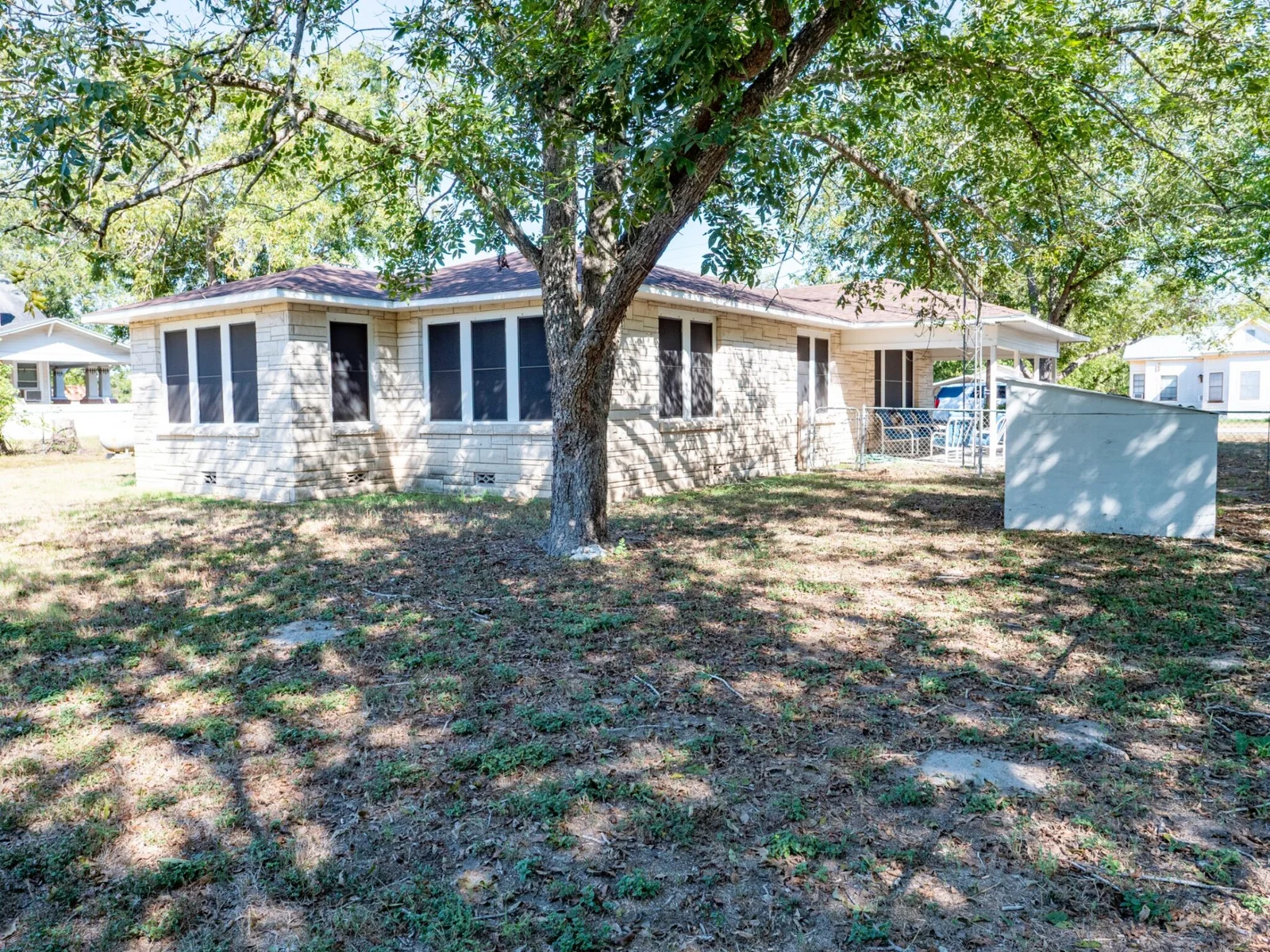 Property photo 43