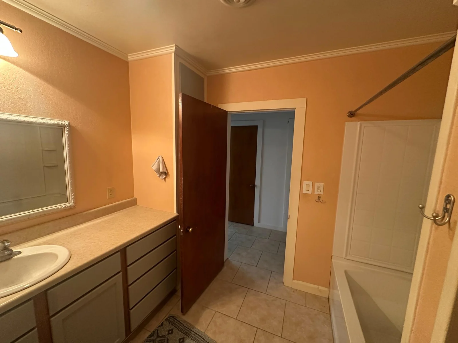 Property photo 28
