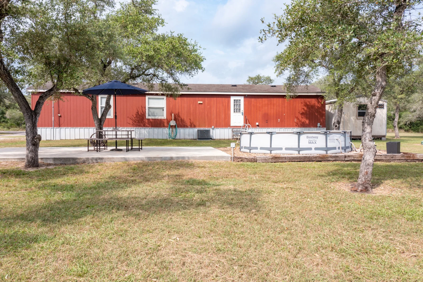 Property photo 46