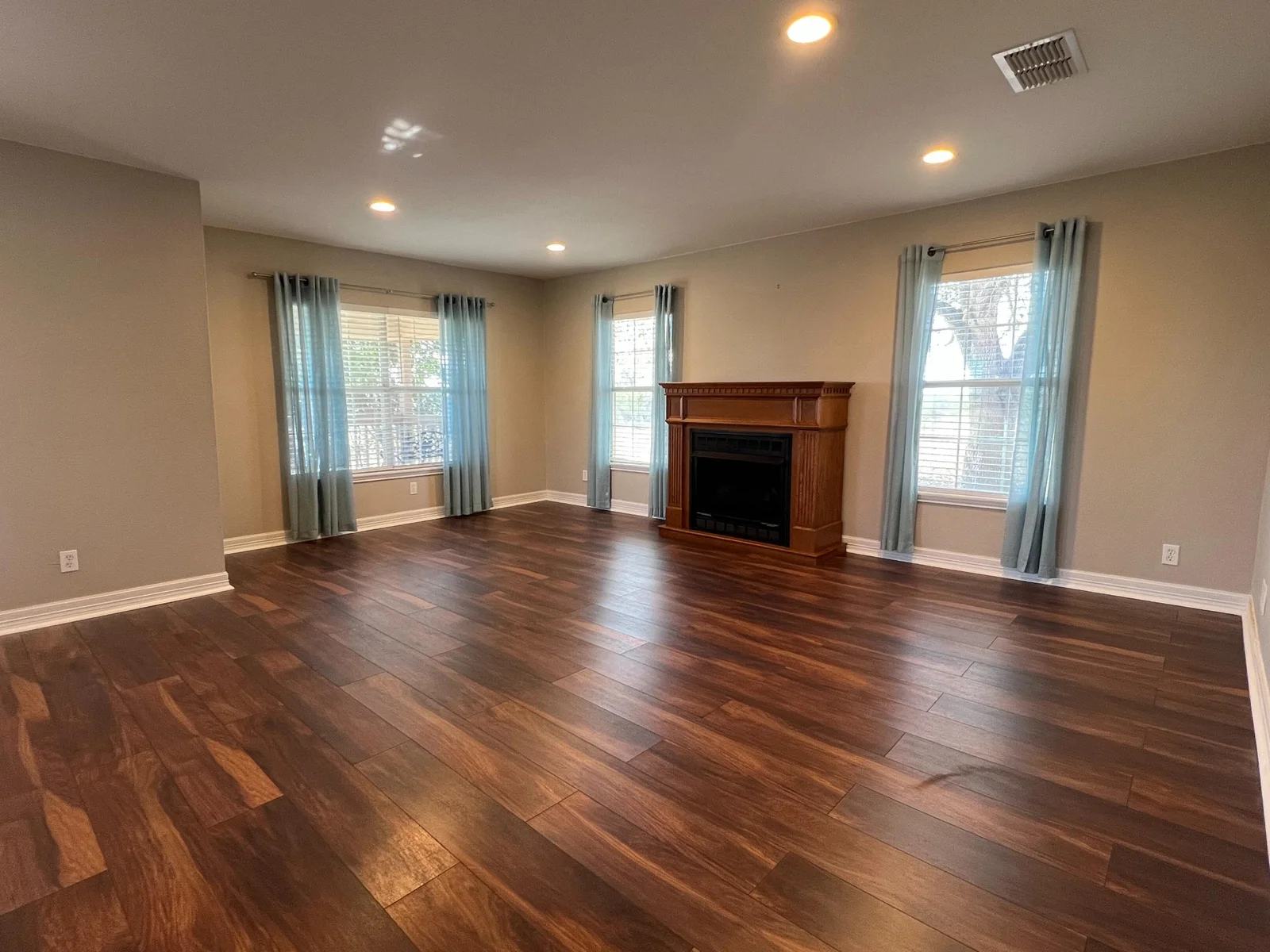 Property photo 64