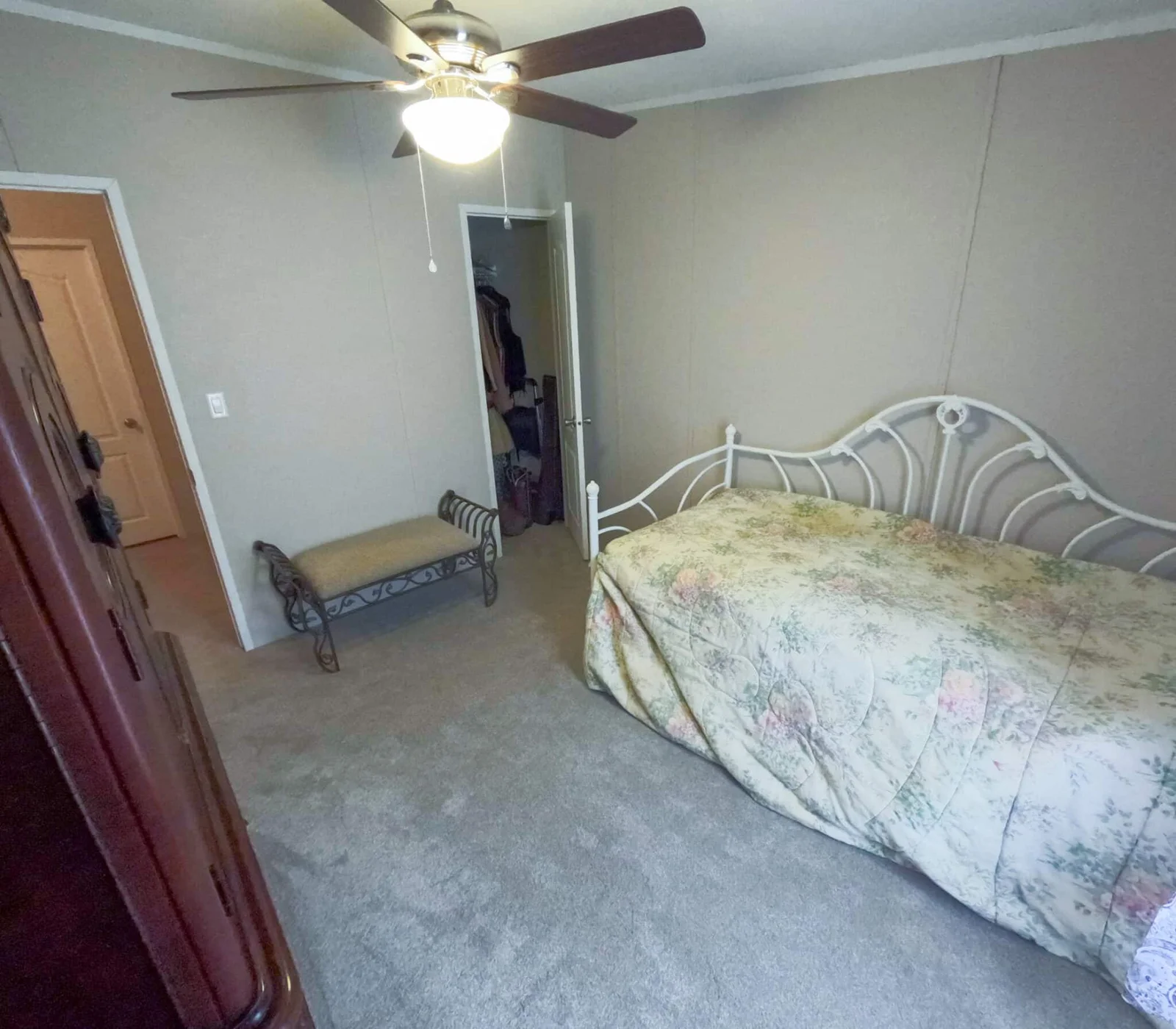 Property photo 34