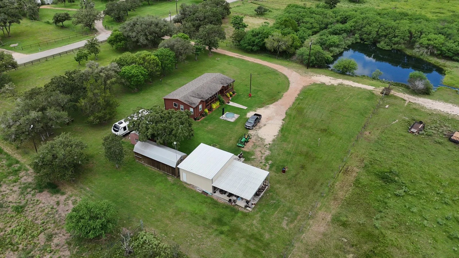Property photo 32