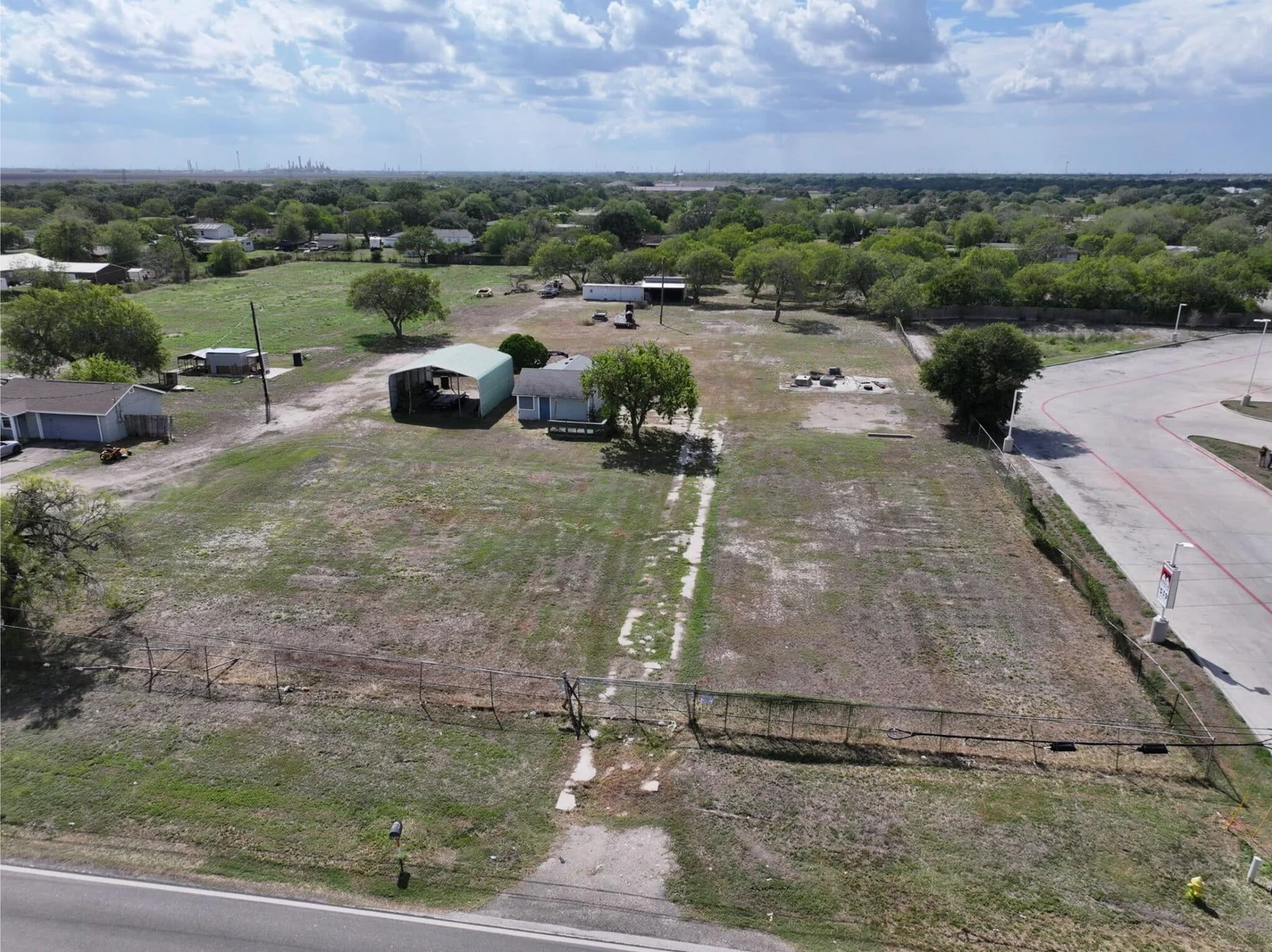 Property photo 38