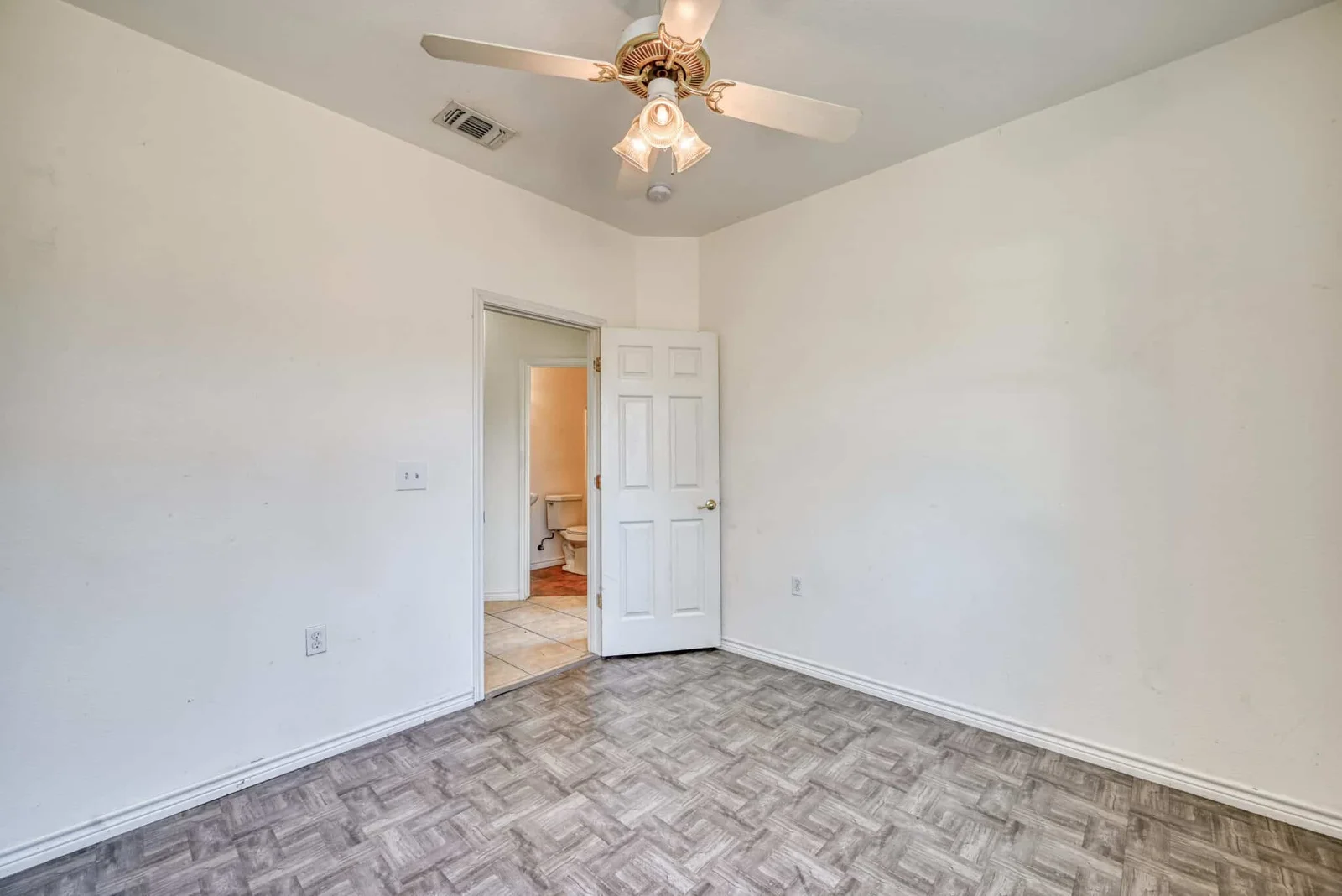 Property photo 45