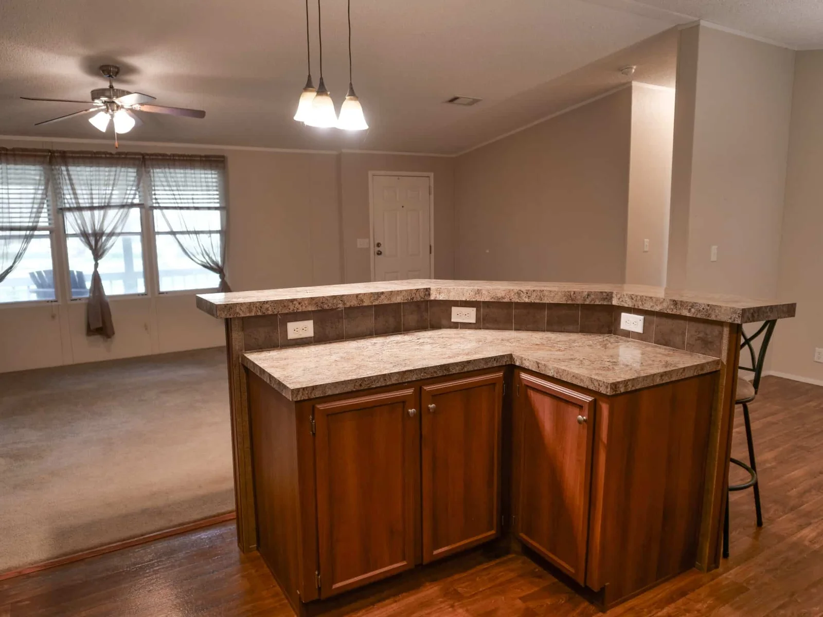 Property photo 37